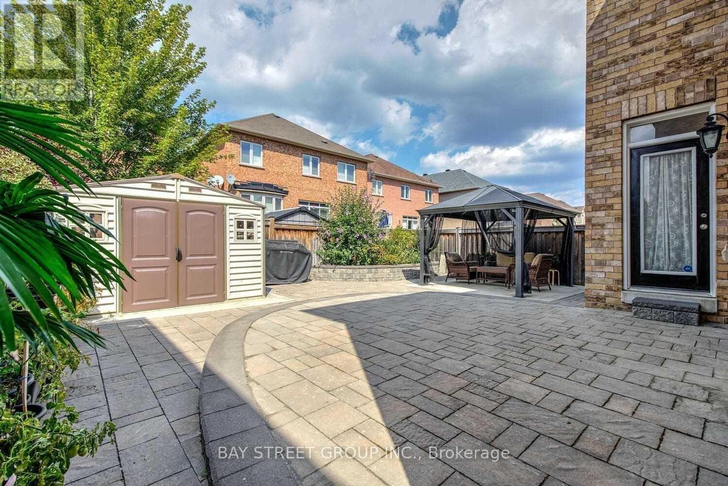 Upper - 134 Ascalon Drive, Vaughan, Ontario L6A 0M4 - Photo 24 - N13159292