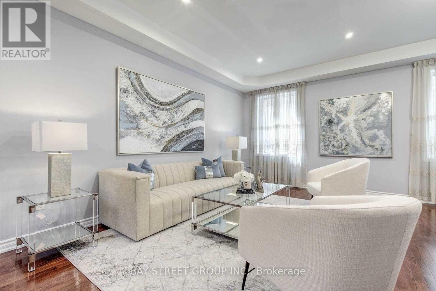 Upper - 134 Ascalon Drive, Vaughan, Ontario L6A 0M4 - Photo 4 - N13159292