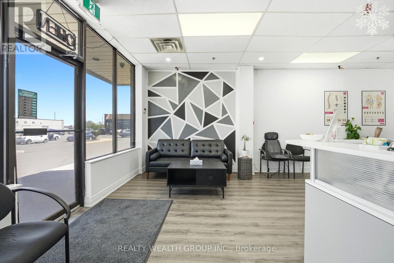 5731 Highway 7, Vaughan, Ontario  L4L 4Y9 - Photo 2 - N13159312