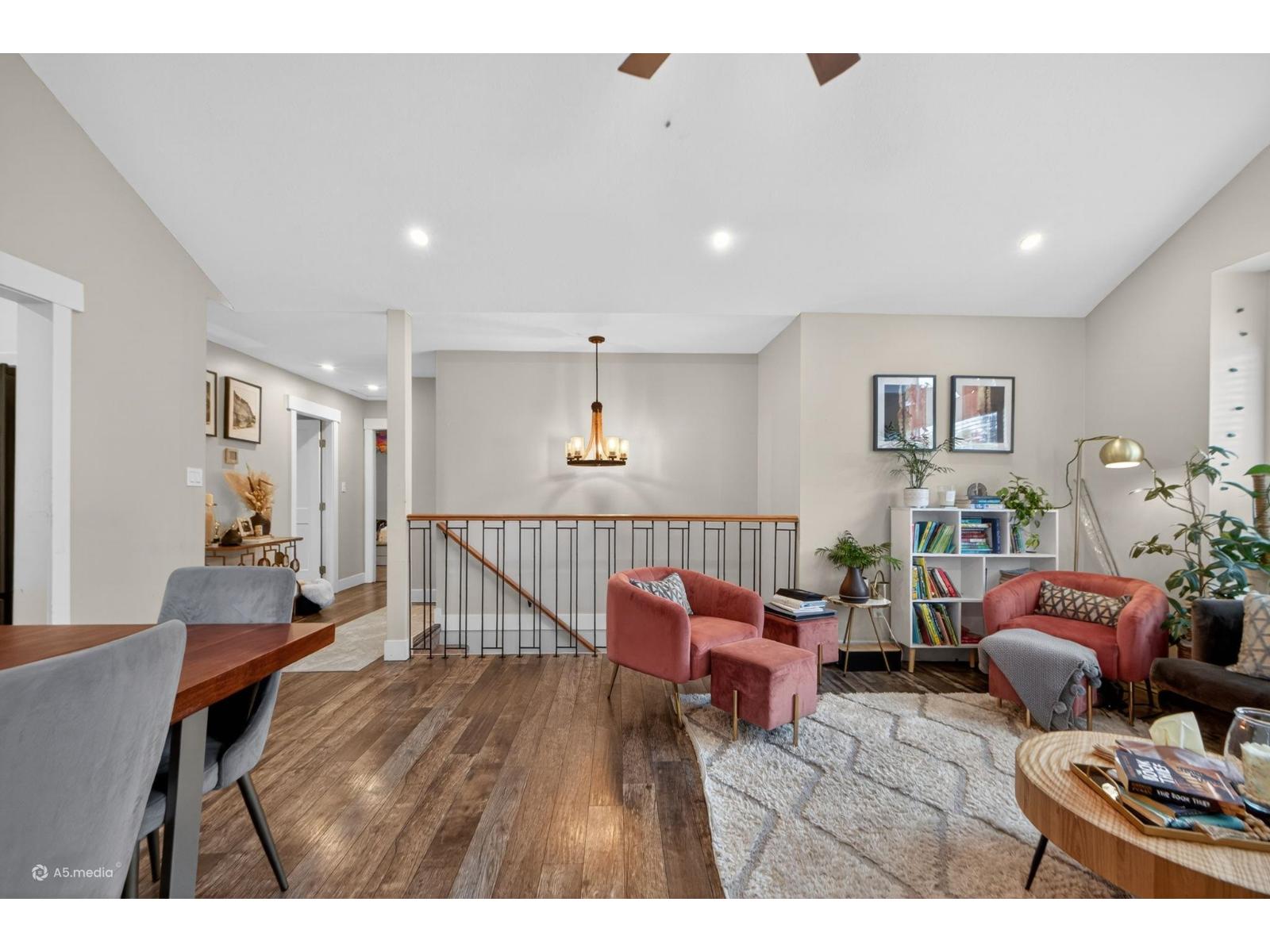7558 Garnet Drive, Sardis West Vedder, Chilliwack, British Columbia  V2R 3A9 - Photo 9 - R3123561