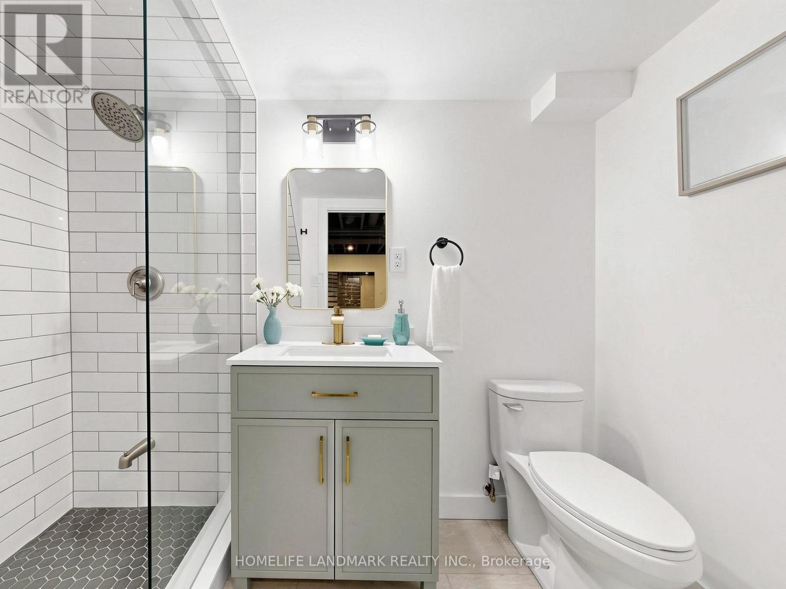 11 Headwater Crescent, Richmond Hill, Ontario  L4E 4G1 - Photo 28 - N13155398