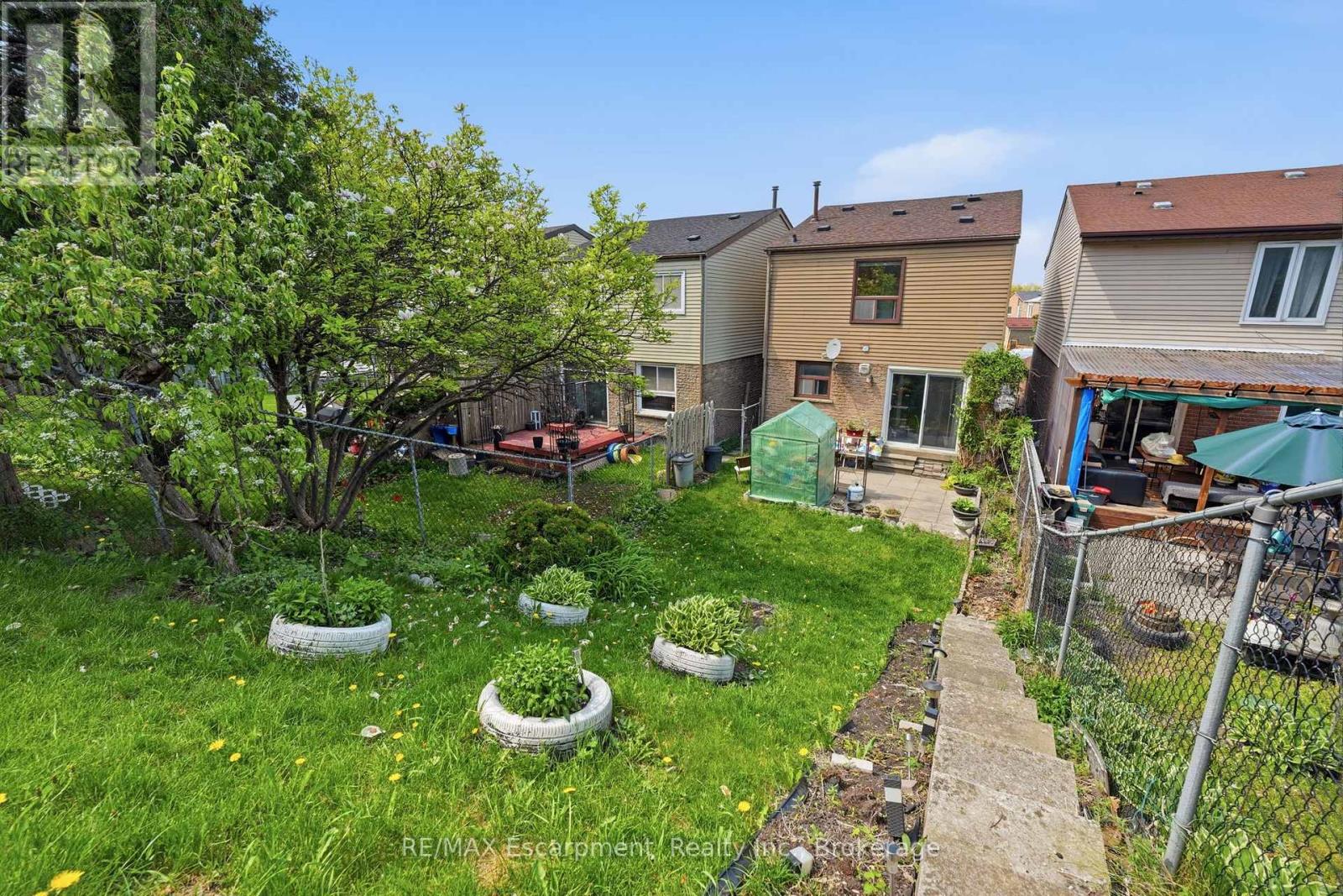 39 Riviera Drive, Vaughan, Ontario  L4K 2H9 - Photo 18 - N13158718