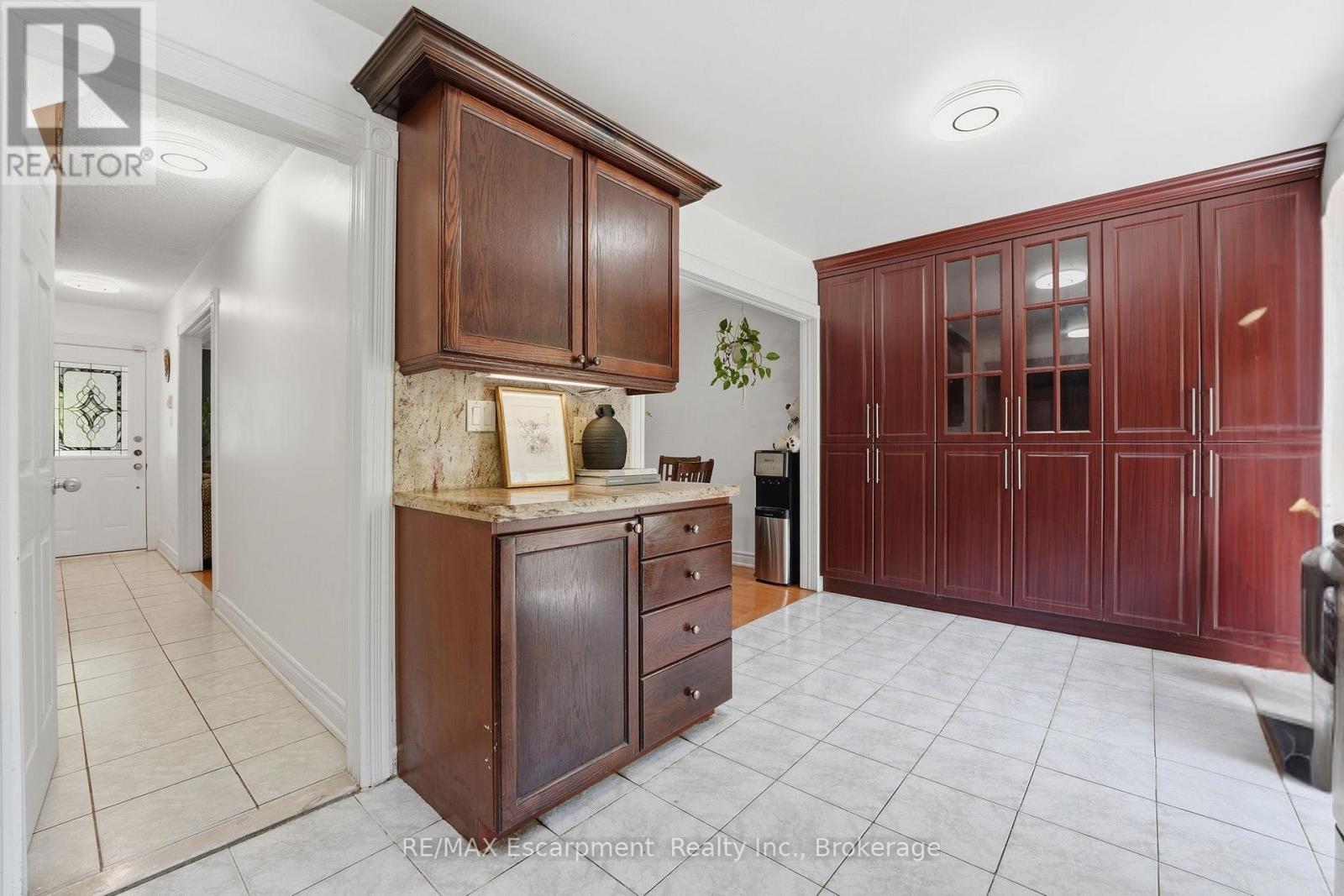 39 Riviera Drive, Vaughan, Ontario  L4K 2H9 - Photo 7 - N13158718