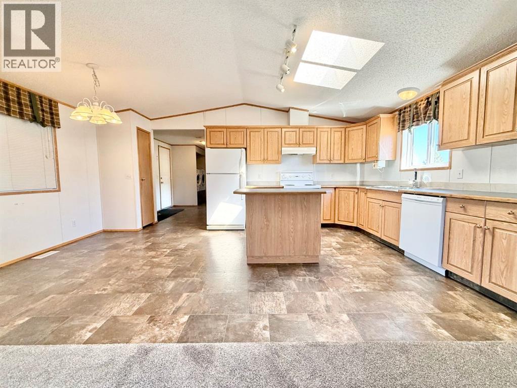 214 Blue Heron Road, Rural Newell, Alberta  T1R 0S1 - Photo 25 - A2297045