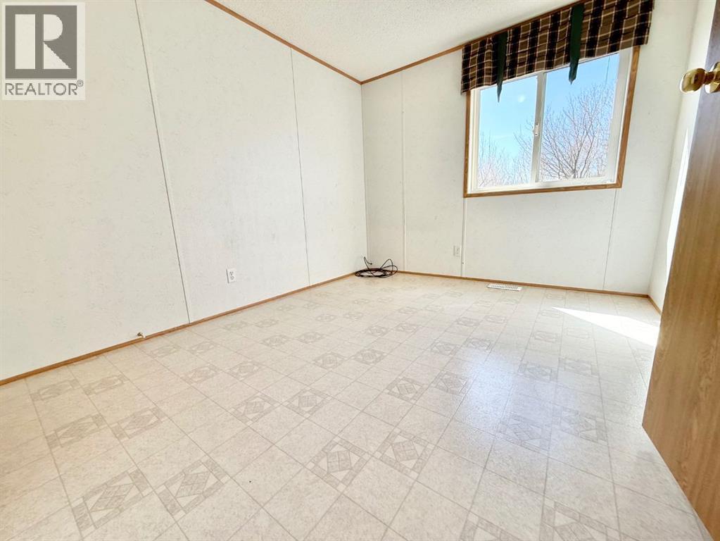 214 Blue Heron Road, Rural Newell, Alberta  T1R 0S1 - Photo 42 - A2297045