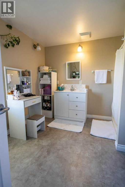 10, 33139 Range Road 55, Rural Mountain View County, Alberta  T0M 1X0 - Photo 24 - A2313371