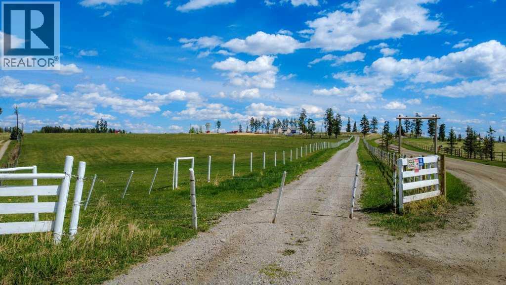 10, 33139 Range Road 55, Rural Mountain View County, Alberta