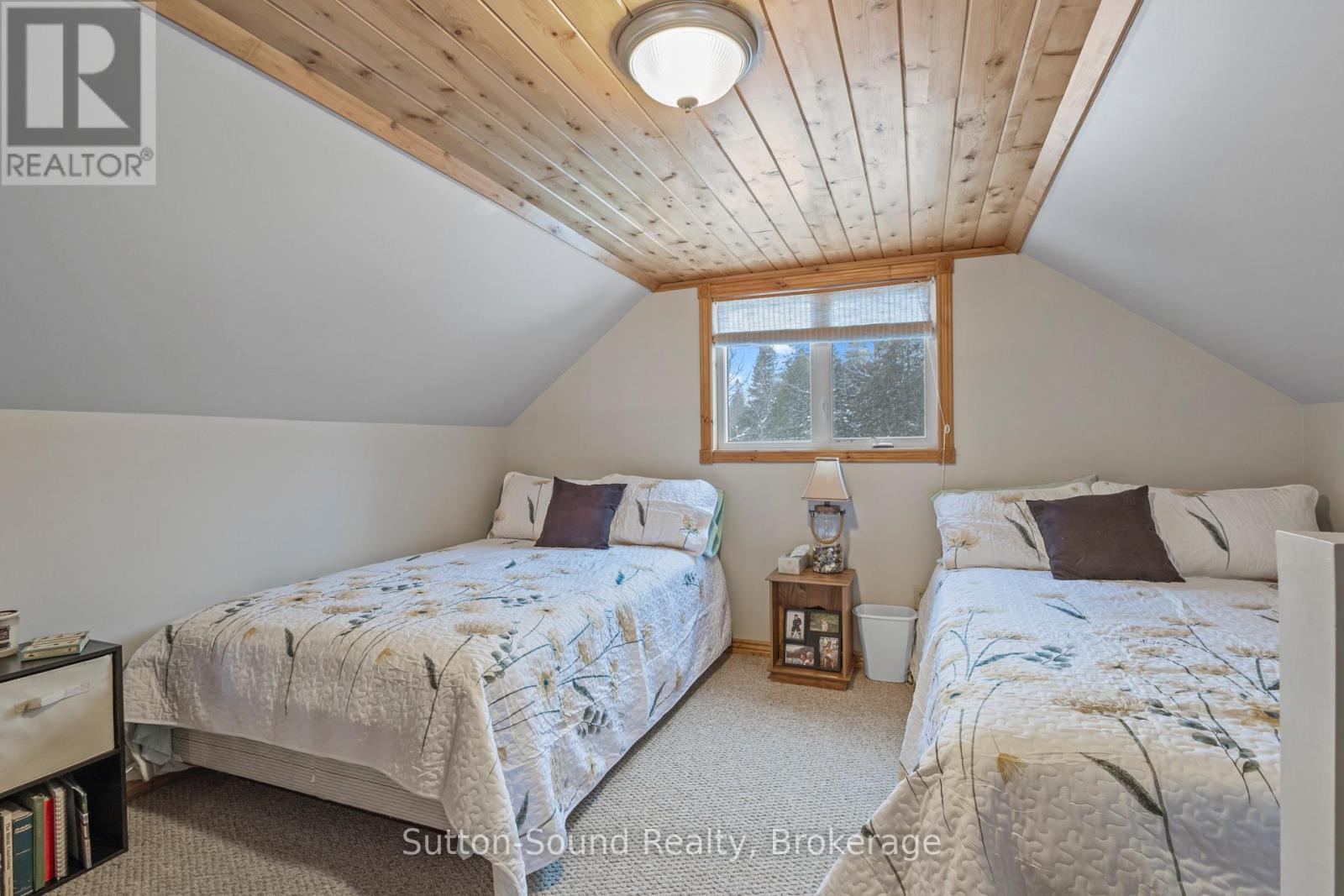 554 Stokes Bay Road, Northern Bruce Peninsula, Ontario  N0H 2M0 - Photo 15 - X12741950
