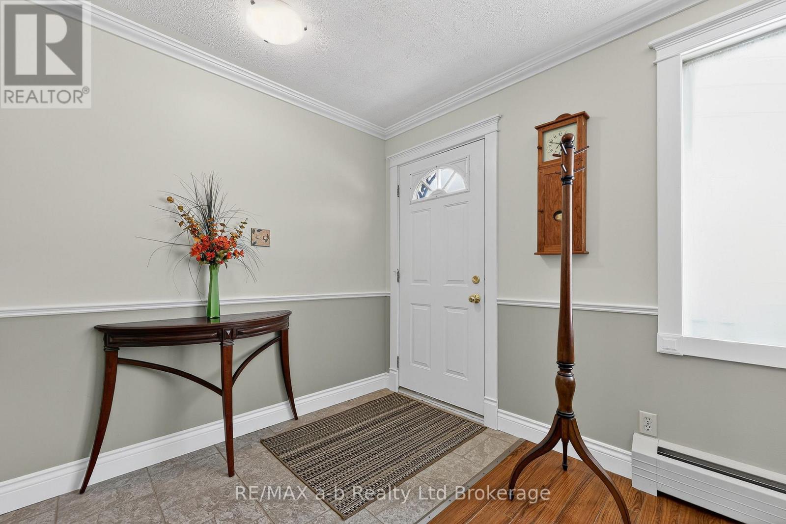 191 John Street, Ingersoll, Ontario  N5C 3G1 - Photo 8 - X13159344