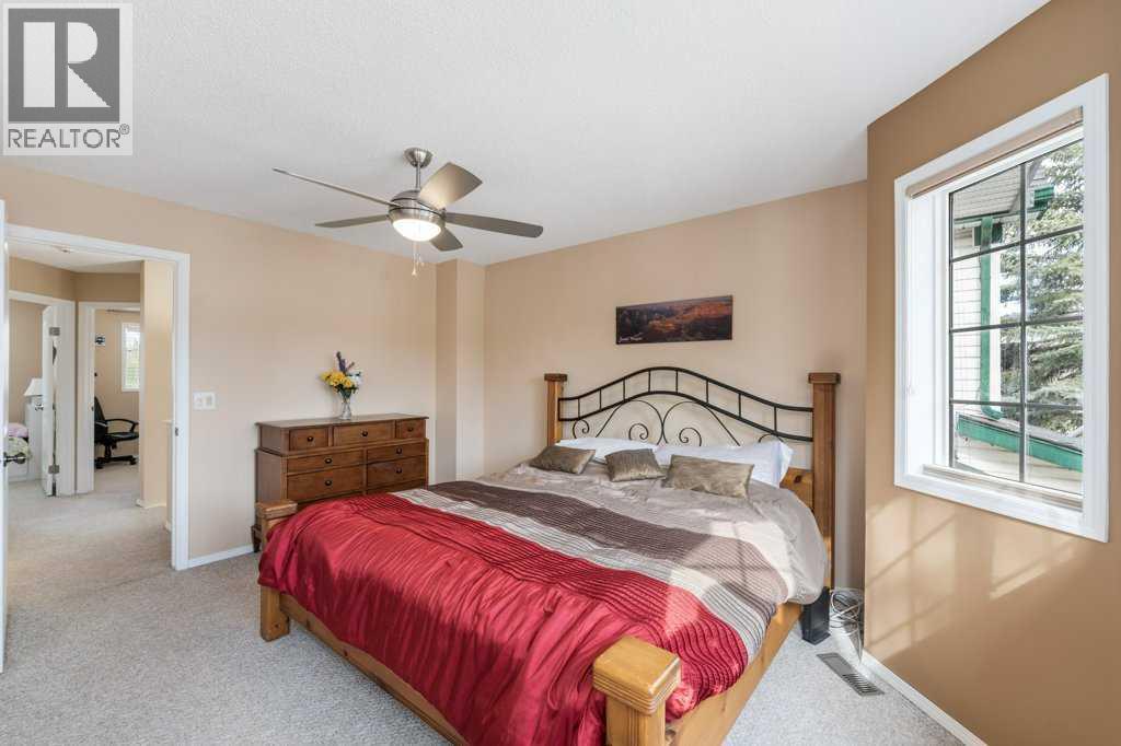 10744 Hidden Valley Drive NW, Calgary, Alberta  T3A 5K1 - Photo 12 - A2313517