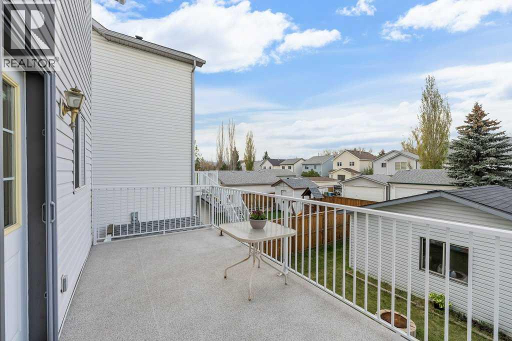10744 Hidden Valley Drive NW, Calgary, Alberta  T3A 5K1 - Photo 21 - A2313517