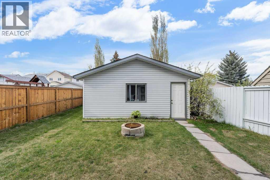 10744 Hidden Valley Drive NW, Calgary, Alberta  T3A 5K1 - Photo 24 - A2313517