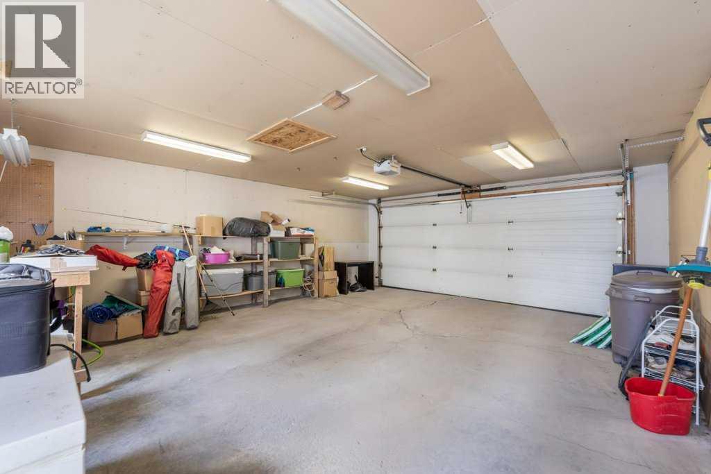 10744 Hidden Valley Drive NW, Calgary, Alberta  T3A 5K1 - Photo 25 - A2313517