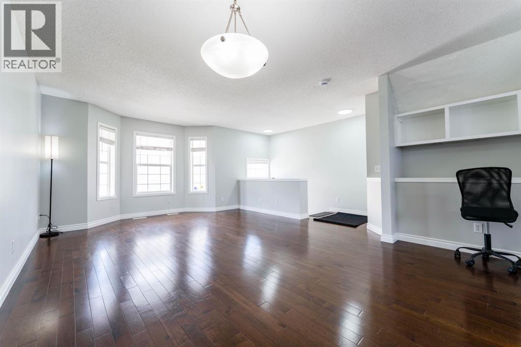 45 Tuscany Springs Garden NW, Calgary, Alberta  T3L 2R3 - Photo 3 - A2313267