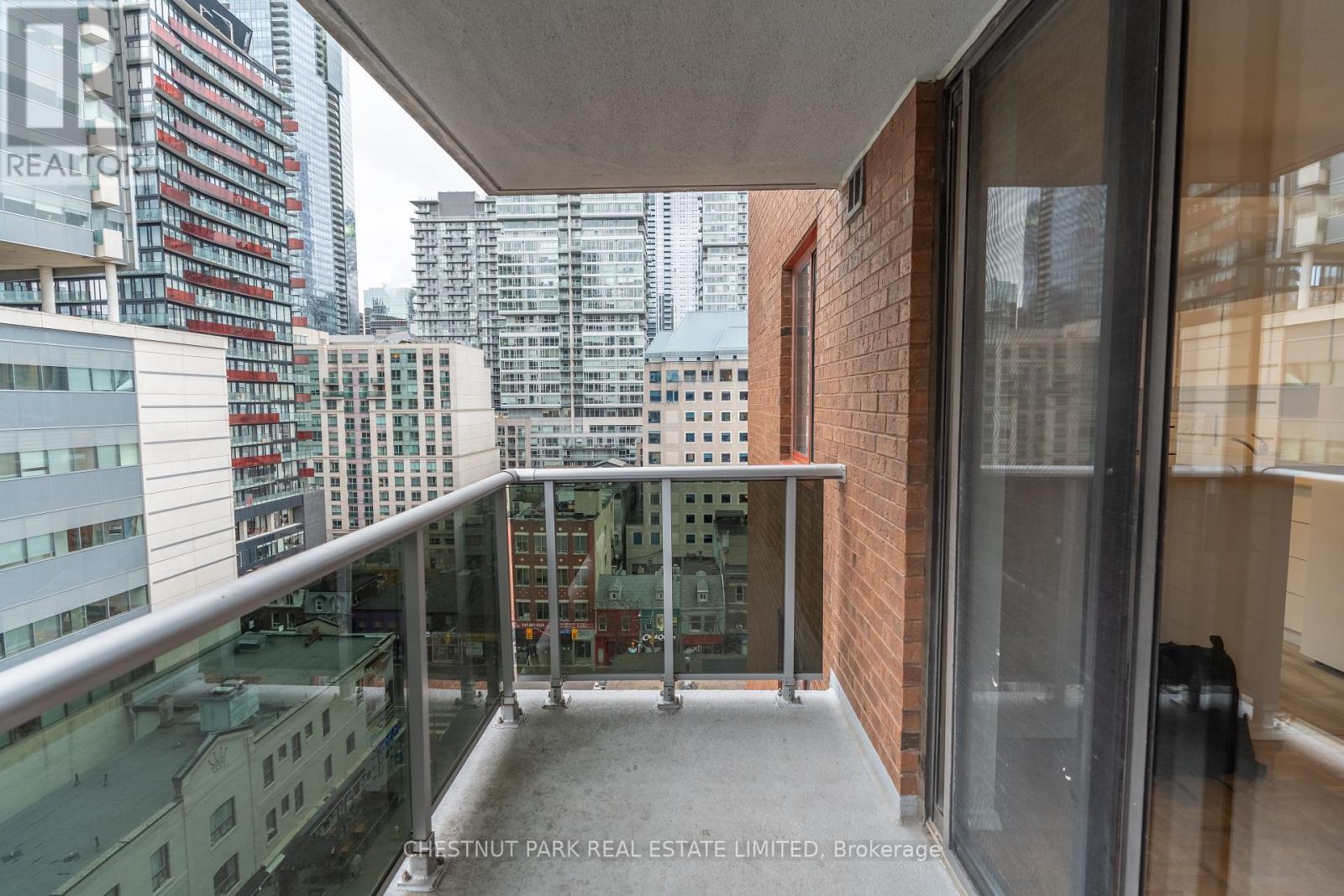 1207 - 20 Saint Patrick Street, Toronto, Ontario  M5T 2Y4 - Photo 9 - C13159330