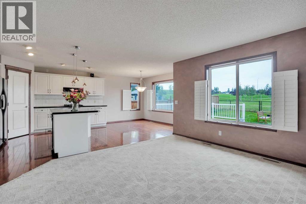161 Panamount Close NW, Calgary, Alberta  T3K 5P6 - Photo 6 - A2313177