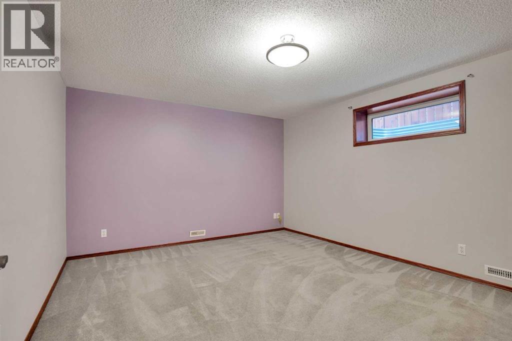 161 Panamount Close NW, Calgary, Alberta  T3K 5P6 - Photo 32 - A2313177