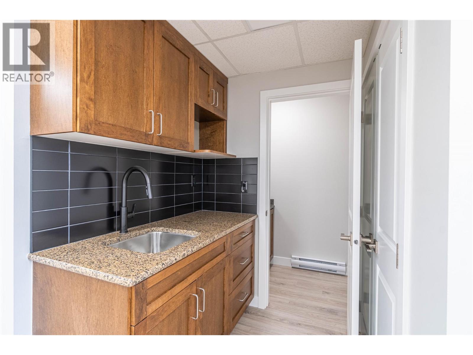 1383 Mcgill Road Unit# 102, Kamloops, British Columbia  V2C 6K2 - Photo 11 - 10345809