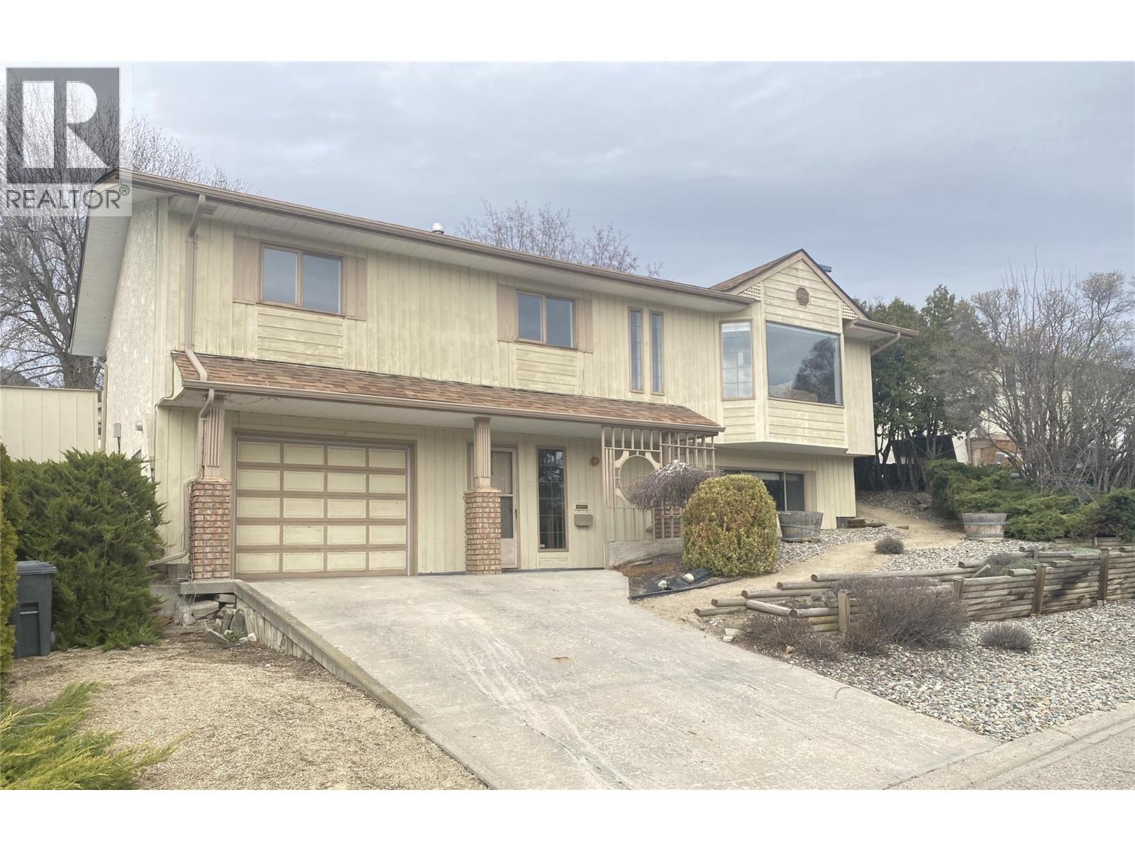 2900 Prospect Drive, Vernon, British Columbia