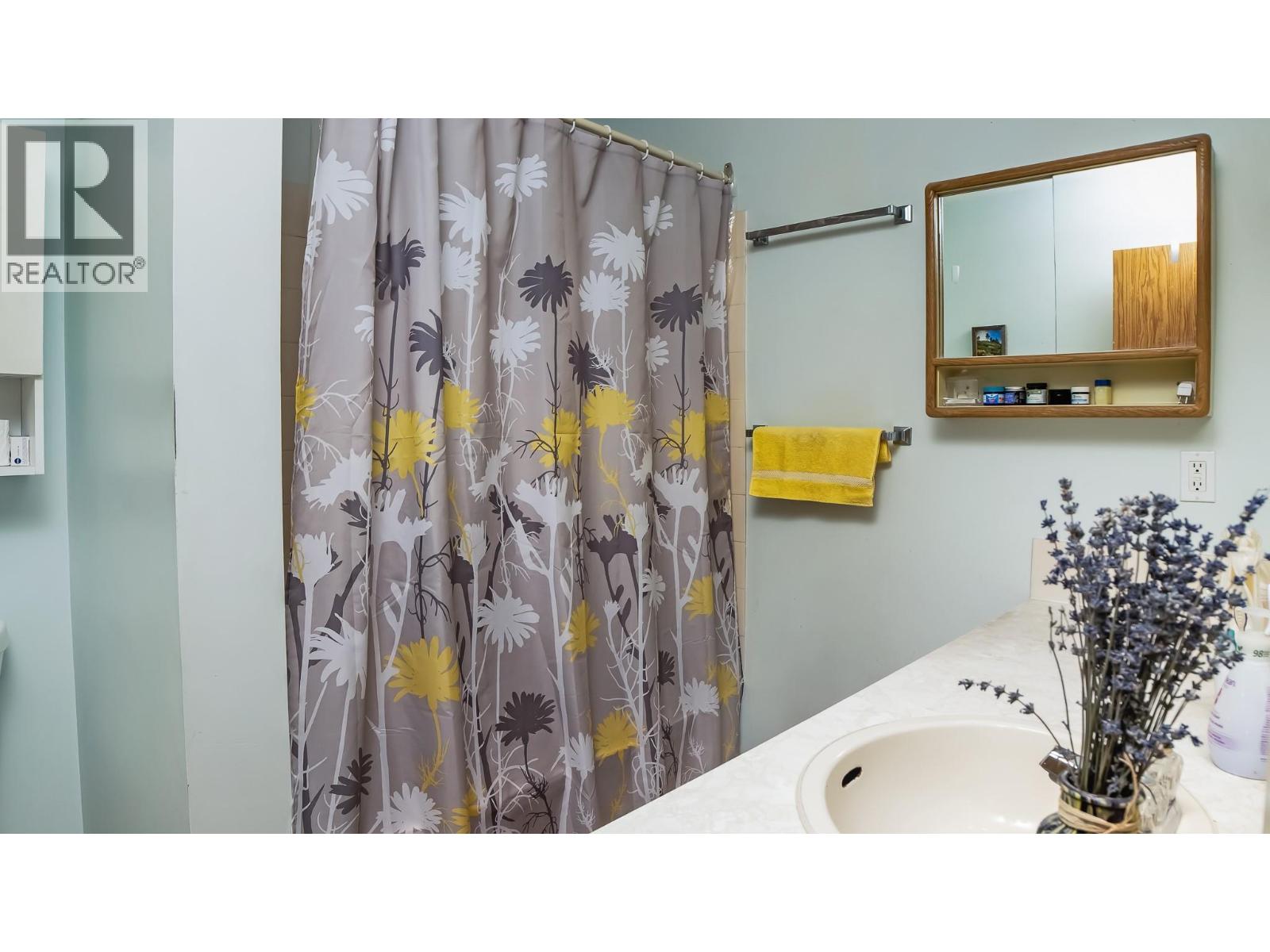 1720 Hillside Street, Creston, British Columbia  V0B 1G5 - Photo 18 - 10387958