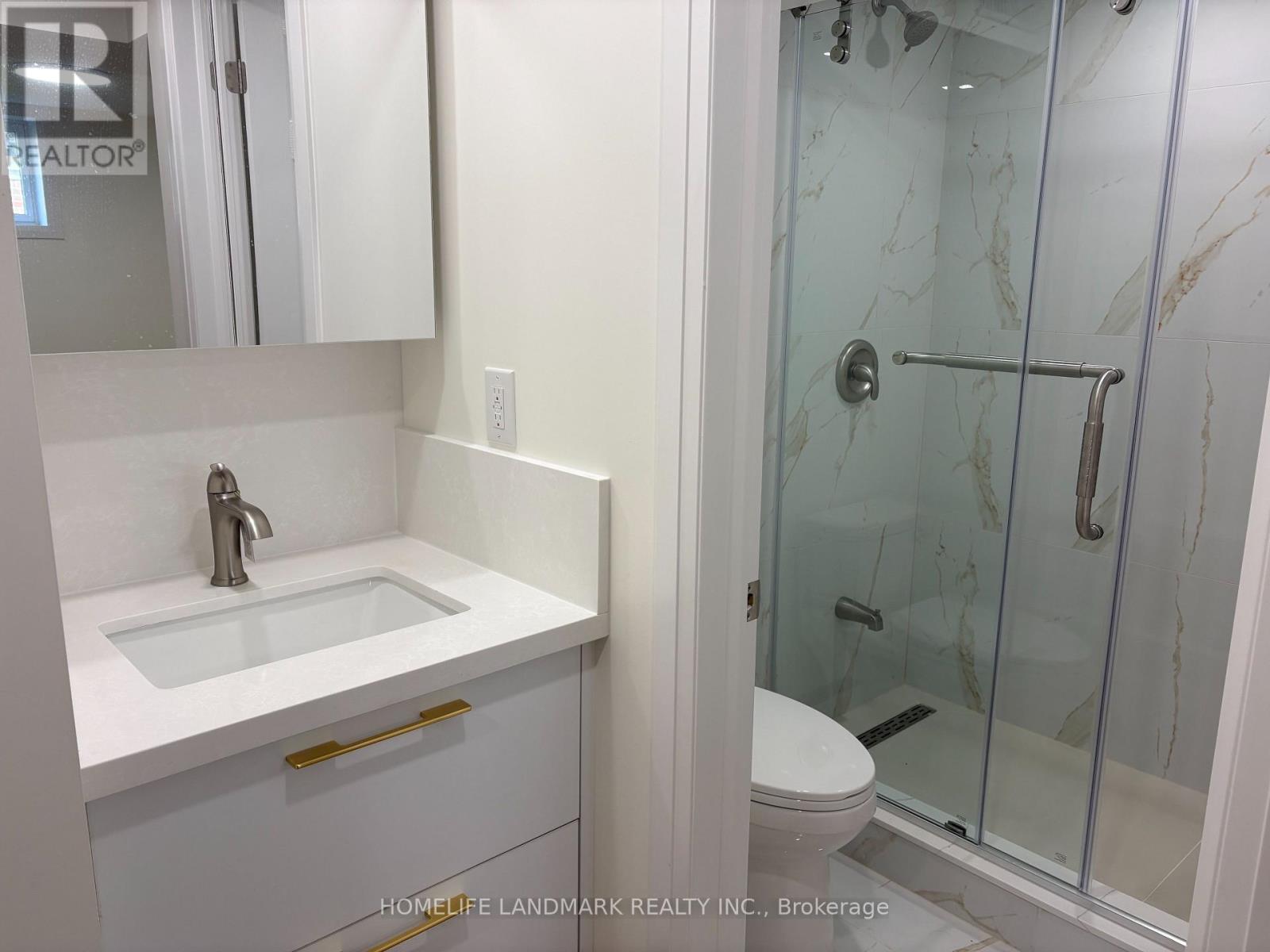 Lower 39 Silversted Drive, Toronto, Ontario M1S 3G4 - Photo 7 - E13159326