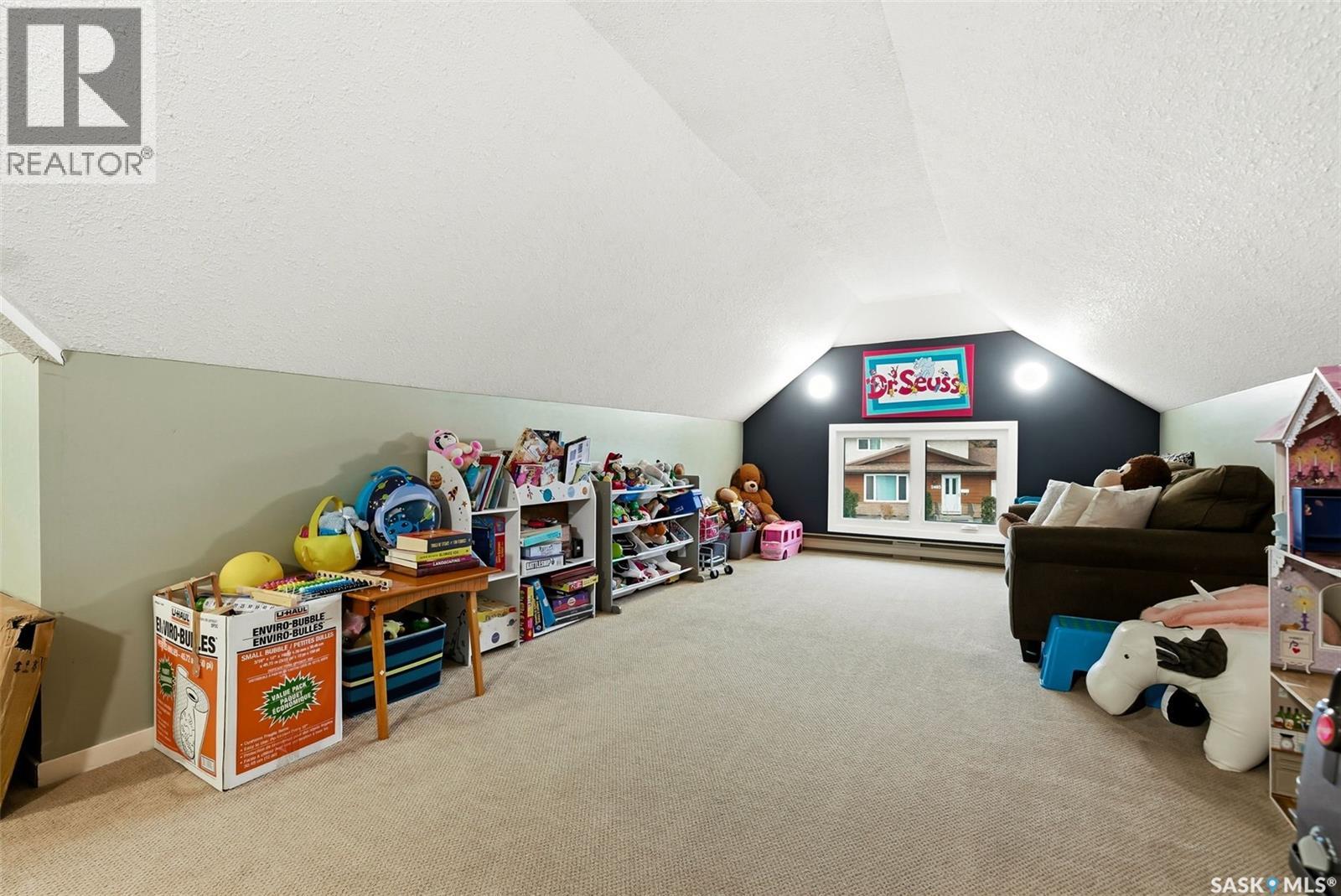 2402 Truesdale Drive, Regina, Saskatchewan  S4V 0W2 - Photo 35 - SK036723