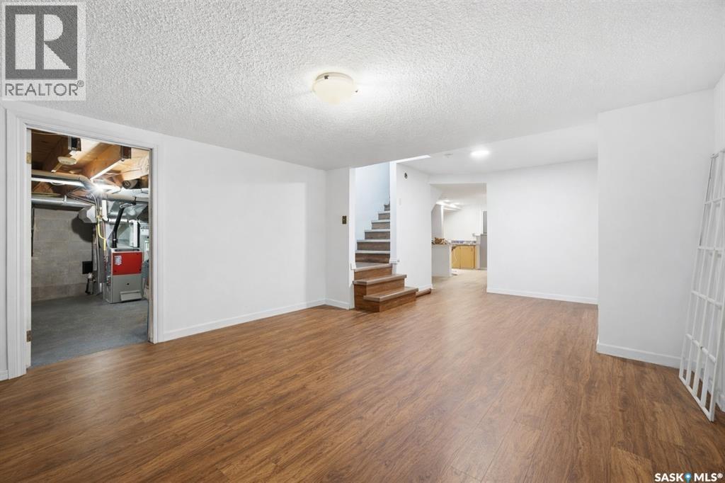 2402 Truesdale Drive, Regina, Saskatchewan  S4V 0W2 - Photo 43 - SK036723