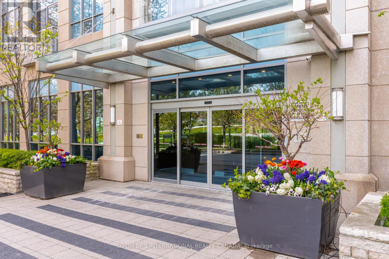 2903 - 15 Viking Lane, Toronto, Ontario  M9B 0A4 - Photo 3 - W13159350