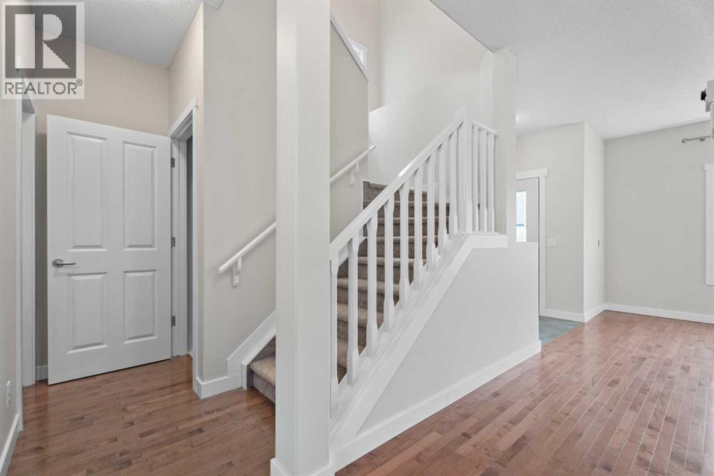 108 Drake Landing Court, Okotoks, Alberta  T1S 2M3 - Photo 6 - A2304866