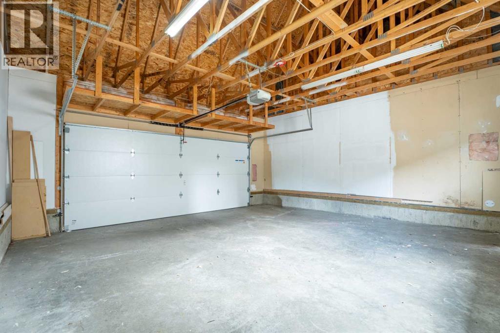 108 Drake Landing Court, Okotoks, Alberta  T1S 2M3 - Photo 36 - A2304866