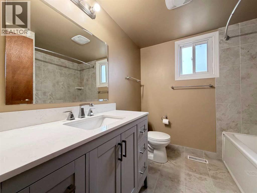 1, 1202 2 Street NE, Calgary, Alberta  T2E 8A6 - Photo 22 - A2311476
