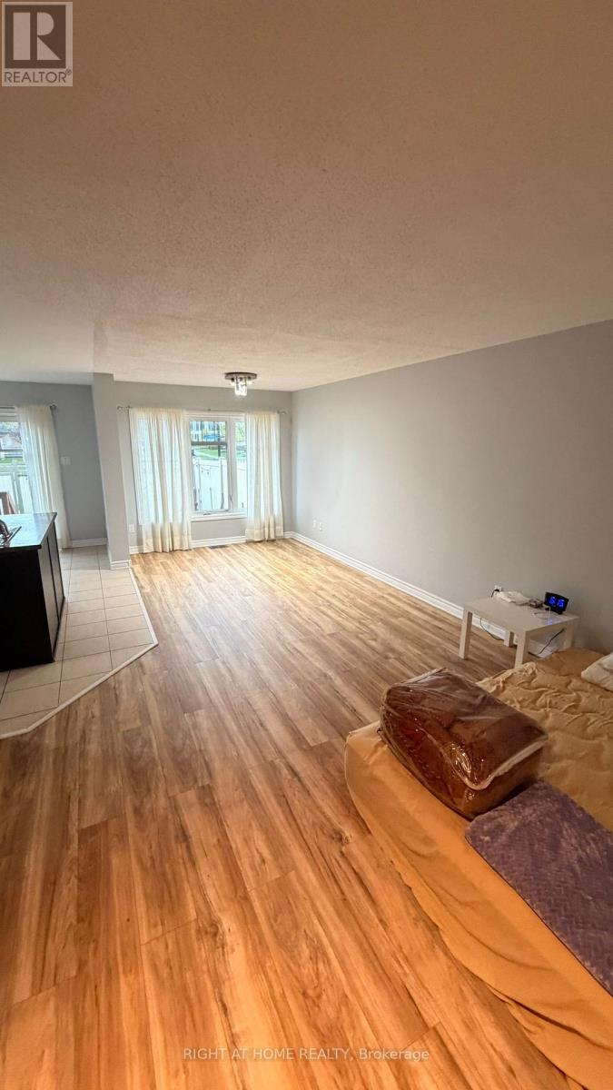 205 Mancini Way, Ottawa, Ontario  K2J 5X4 - Photo 3 - X13159368