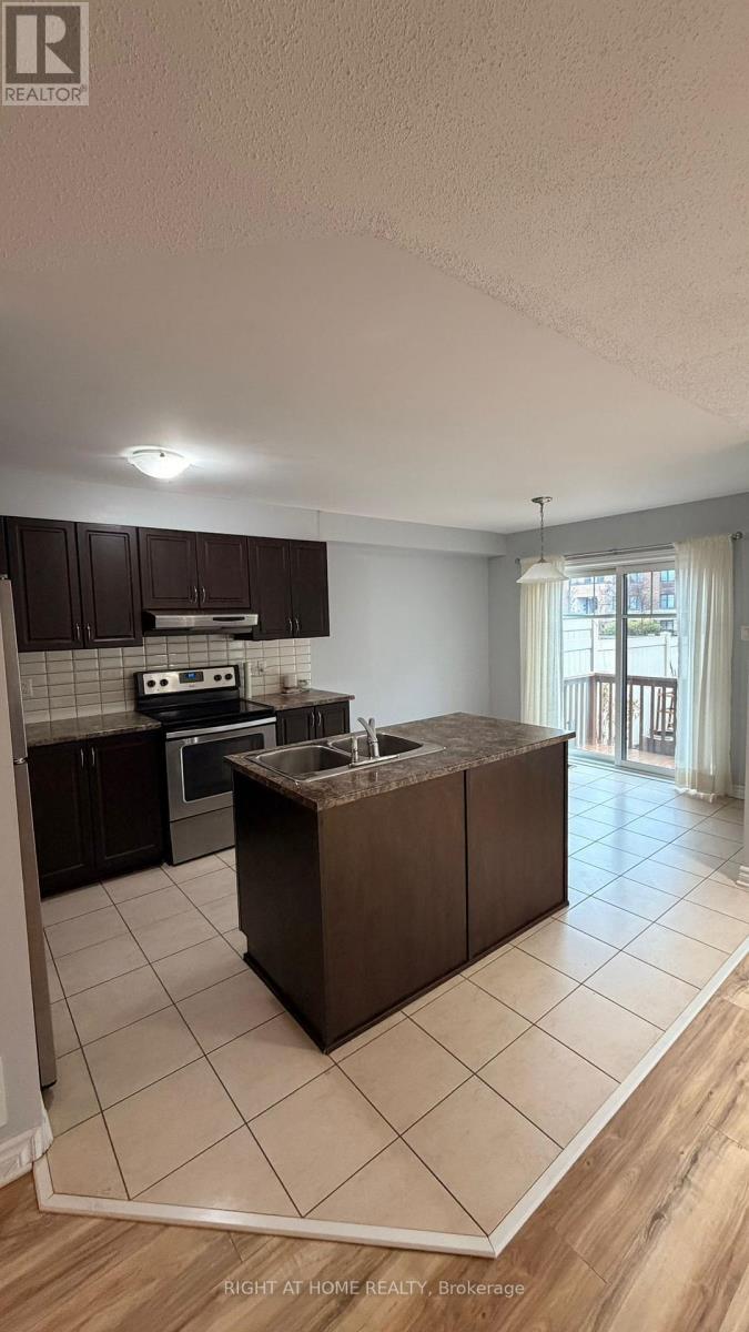 205 Mancini Way, Ottawa, Ontario  K2J 5X4 - Photo 5 - X13159368