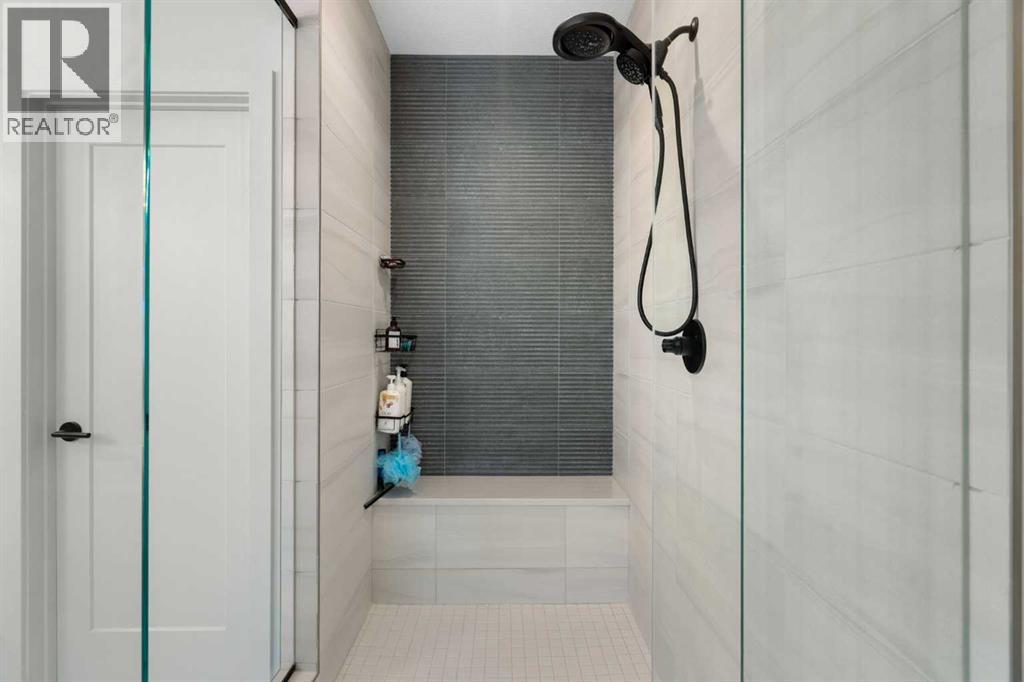 26 Bluerock Avenue SW, Calgary, Alberta  T2Y 0R6 - Photo 19 - A2313461