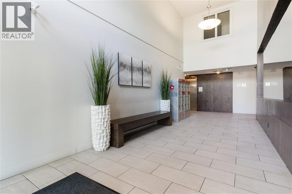 209 7058 14th Avenue, Burnaby, British Columbia  V3N 0E6 - Photo 13 - R3125971