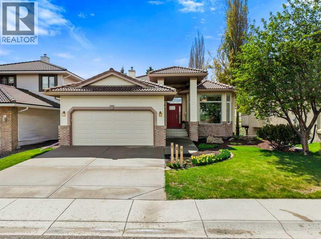125 Woodpark Close SW, Calgary, Alberta