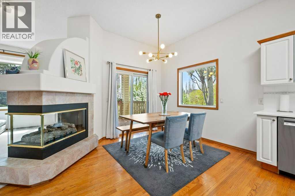 125 Woodpark Close SW, Calgary, Alberta  T2W 6H1 - Photo 10 - A2313625