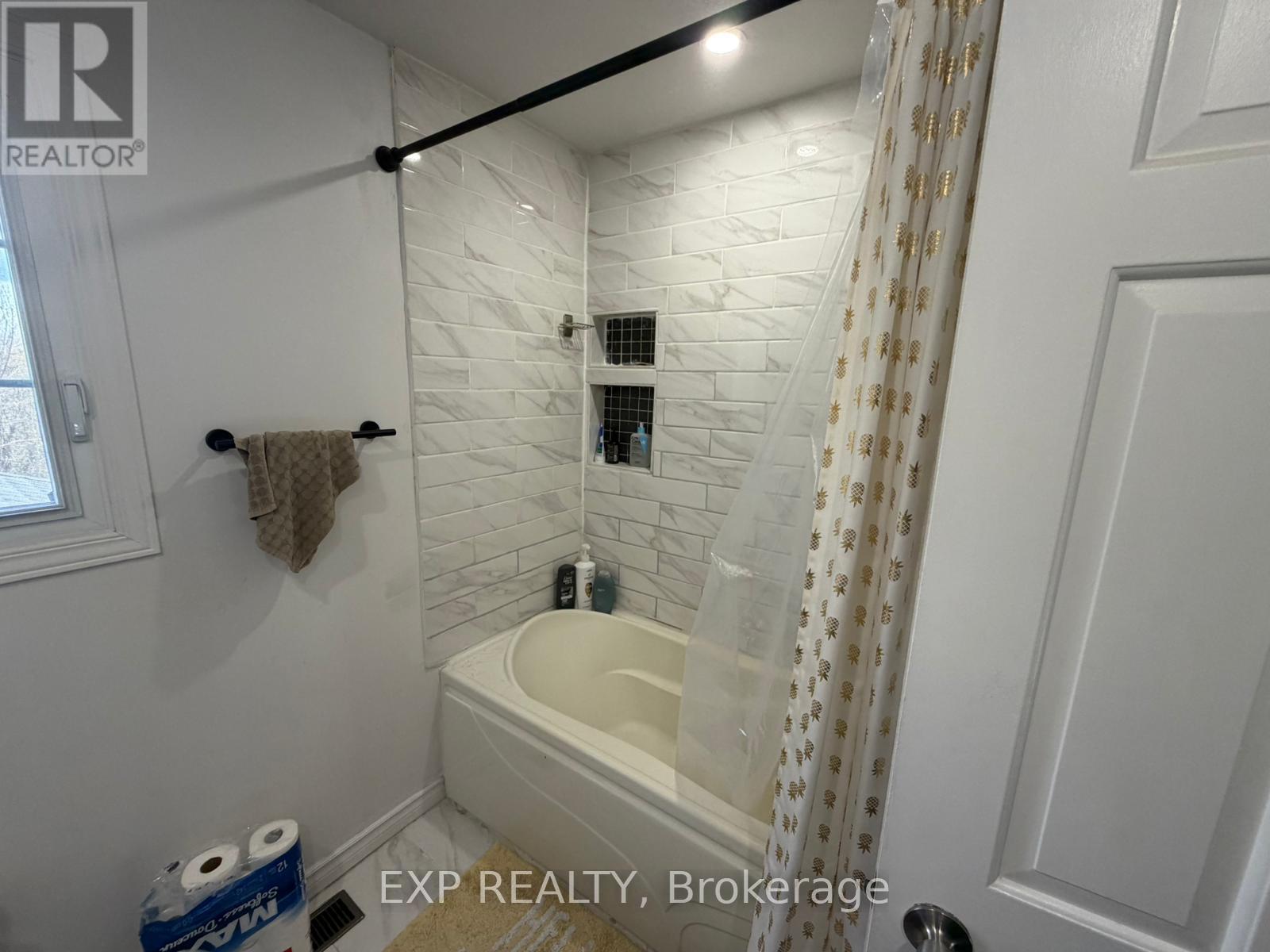 1061 Plante Drive, Ottawa, Ontario  K1V 9E5 - Photo 11 - X13159412