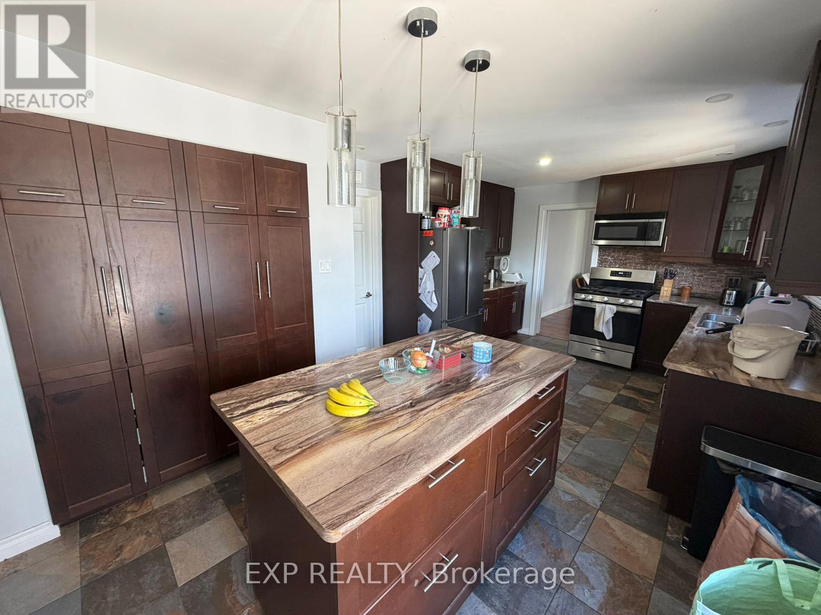 1061 Plante Drive, Ottawa, Ontario  K1V 9E5 - Photo 7 - X13159412