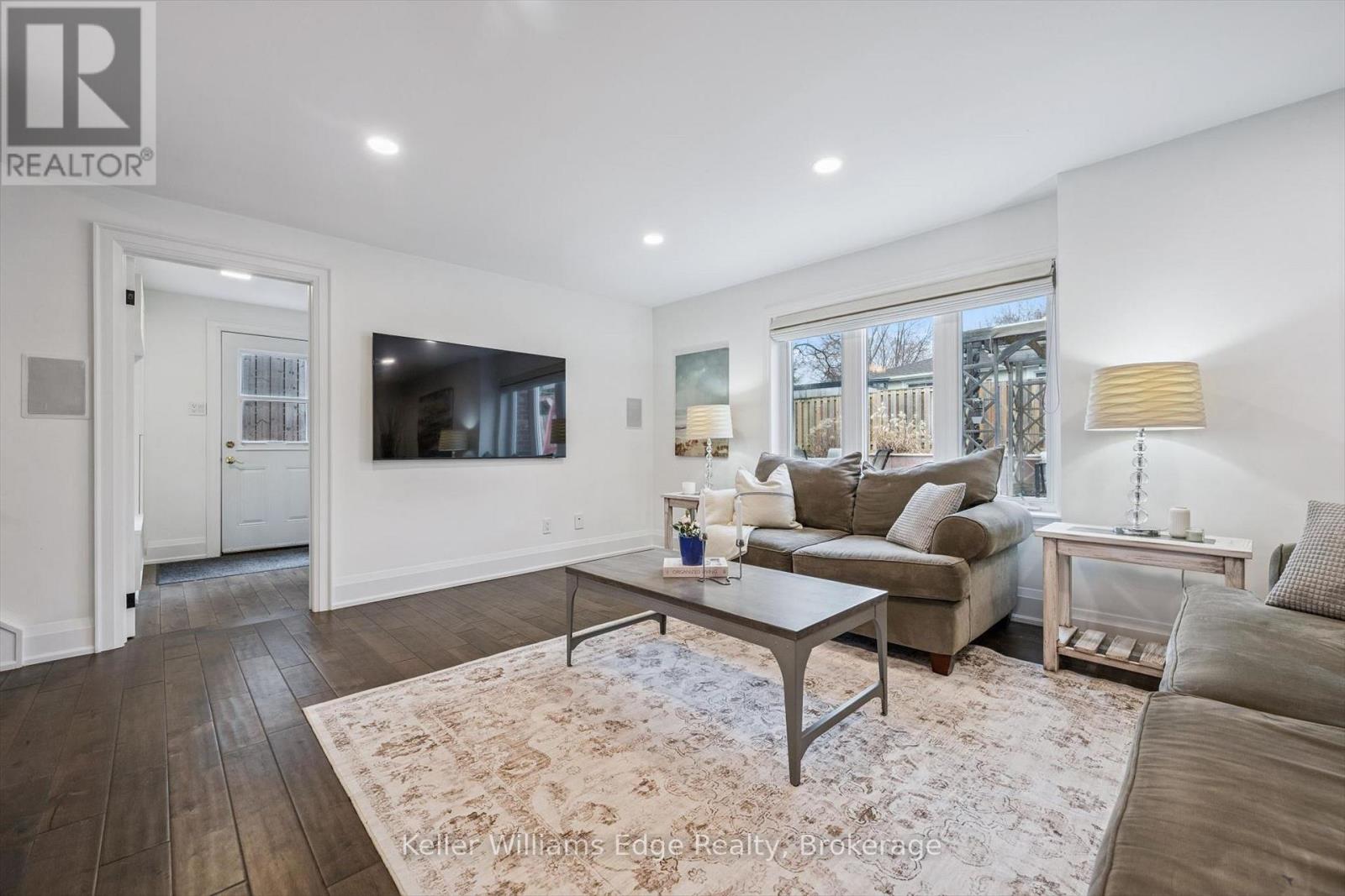 2414 Upton Court, Oakville, Ontario  L6L 5E4 - Photo 10 - W13159398