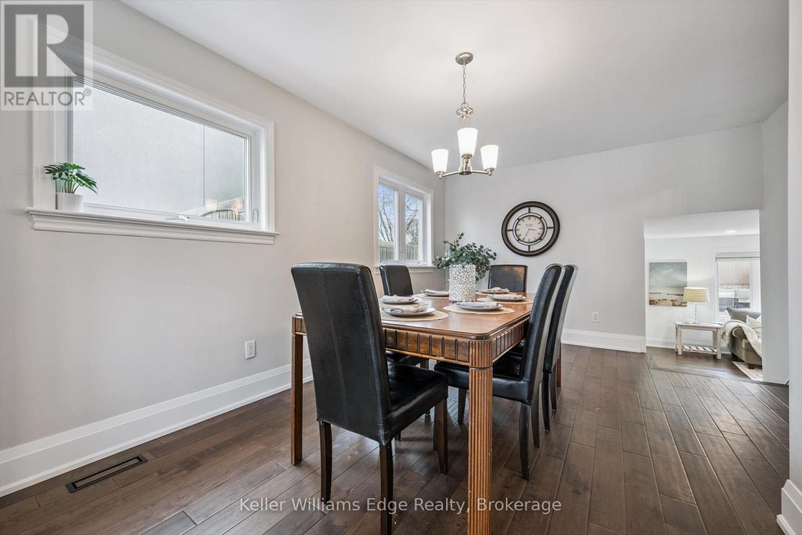 2414 Upton Court, Oakville, Ontario  L6L 5E4 - Photo 14 - W13159398