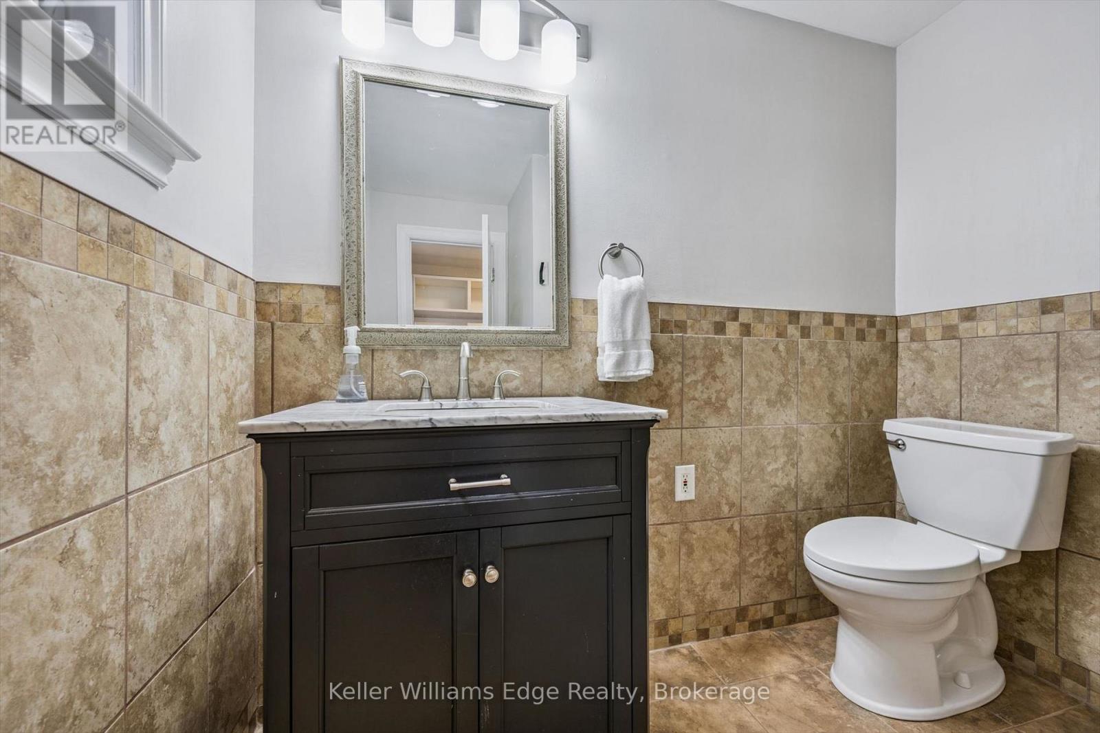 2414 Upton Court, Oakville, Ontario  L6L 5E4 - Photo 18 - W13159398