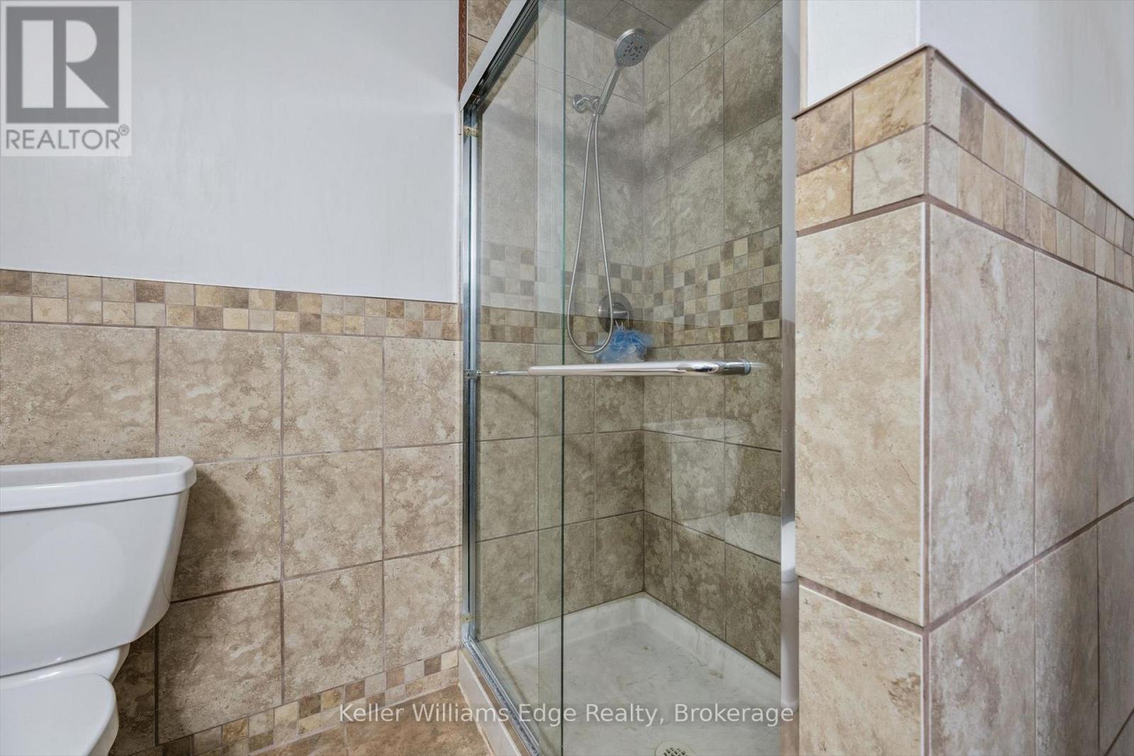 2414 Upton Court, Oakville, Ontario  L6L 5E4 - Photo 19 - W13159398