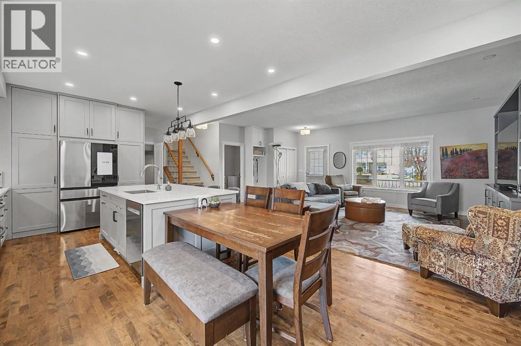 8 Ypres Lane SW, Calgary, Alberta  T2T 6M9 - Photo 5 - A2313494