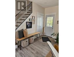 B - 61 BROCK STREET E, Uxbridge, Ontario