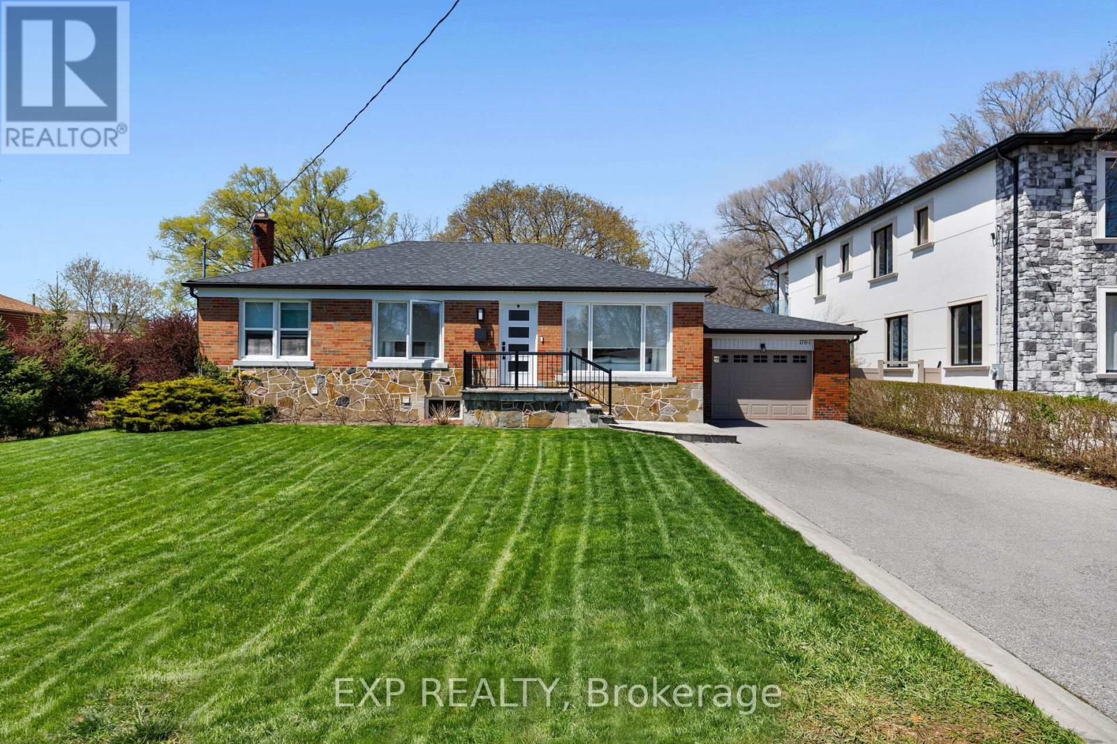 1761 Coram Crescent, Mississauga, Ontario  L4X 1L2 - Photo 49 - W13159392