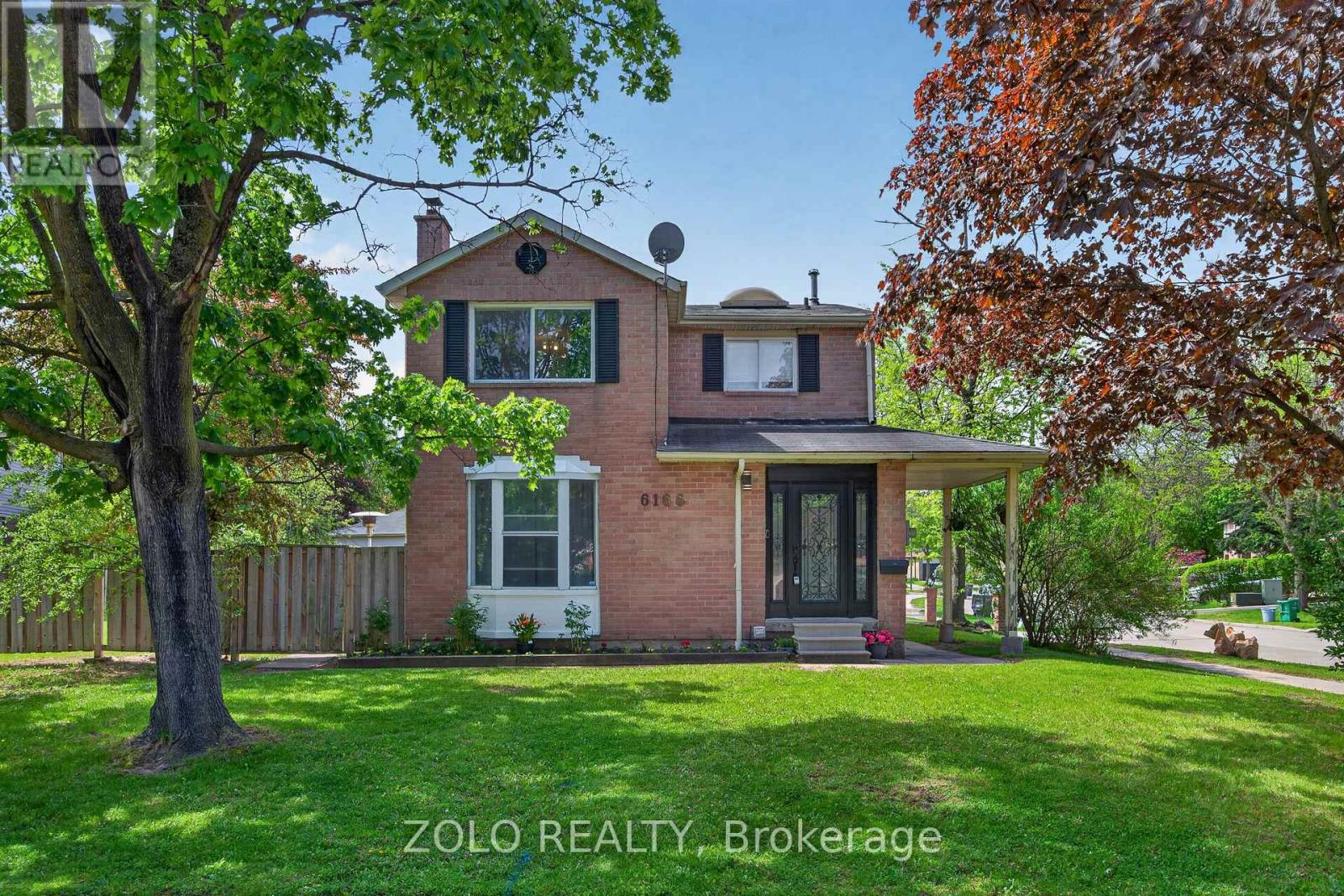 6166 Kindree Circle, Mississauga, Ontario  L5N 3C2 - Photo 1 - W13159400