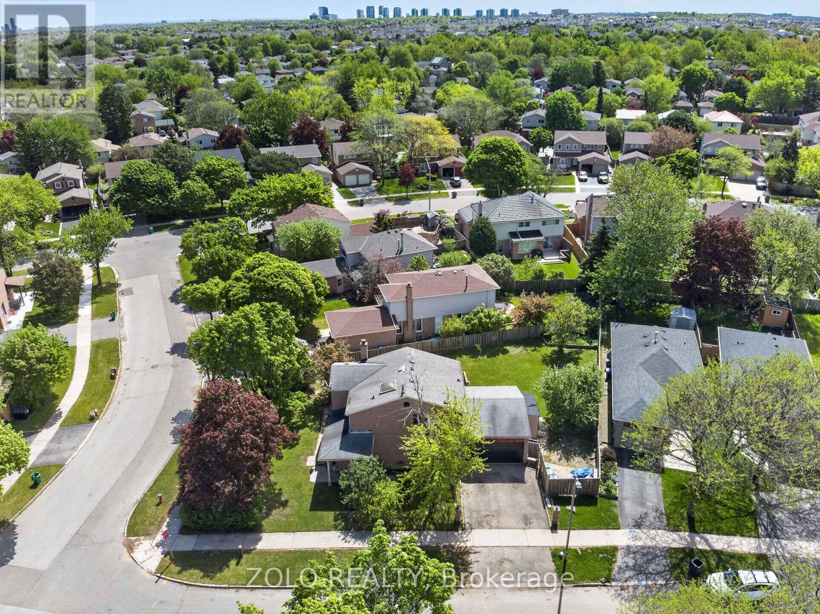 6166 Kindree Circle, Mississauga, Ontario  L5N 3C2 - Photo 34 - W13159400