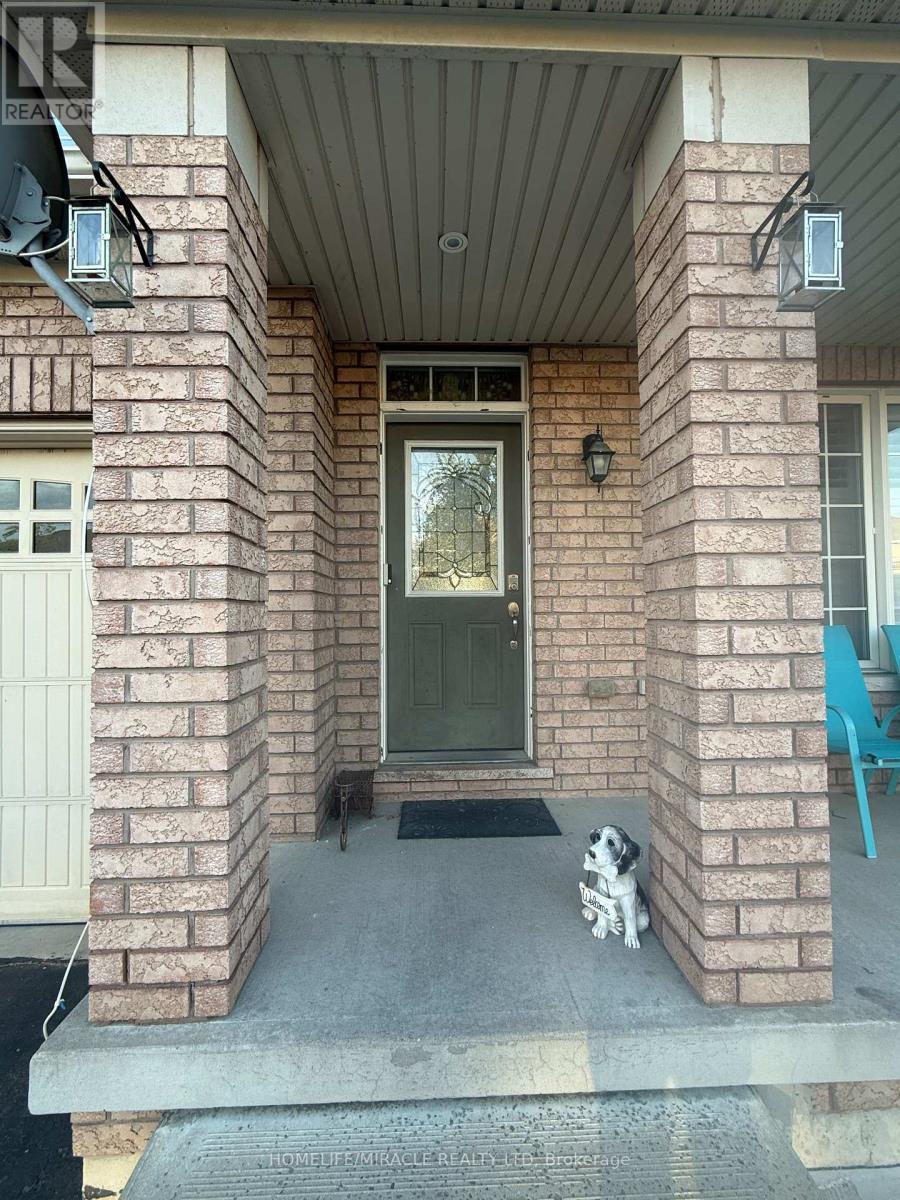 26 Country Ridge Court, Brampton, Ontario  L6P 3S2 - Photo 6 - W13159404