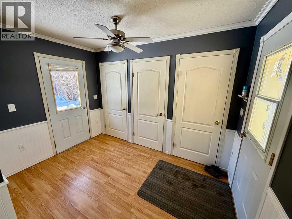 5039 53 Street, Provost, Alberta  T0B 3S0 - Photo 3 - A2285748